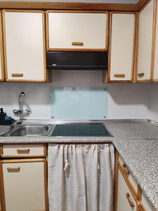 Casa Perulo Apartment Mombeltran Bagian luar foto